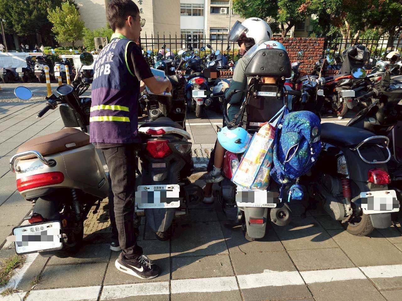 臺南市環保局空氣污染防制應變小組